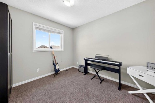 138 Copperpond Heights Se, Calgary, AB - Indoor