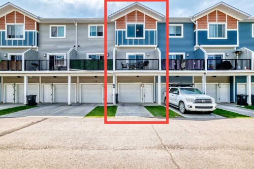 7 Stonehouse Crescent Nw, High River, AB - Outdoor With Balcony With Facade