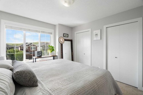 426 Nolan Hill Boulevard Nw, Calgary, AB - Indoor Photo Showing Bedroom