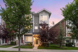 426 Nolan Hill Boulevard NW Calgary, AB T3R 0Y1
