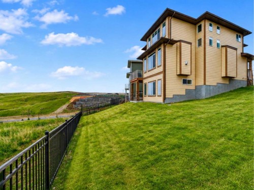 30 Evansborough View Nw, Calgary, AB - Outdoor