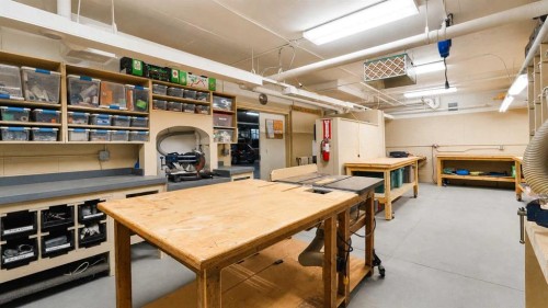 515-3515 Hawksbrow Point Nw, Calgary, AB - Indoor With Storage