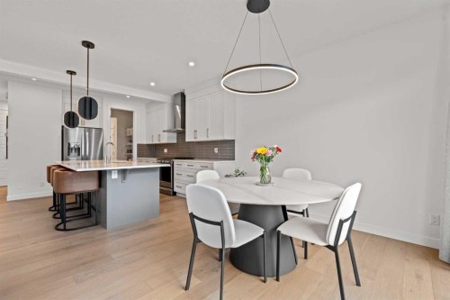 389 Crimson Ridge Place Nw, Calgary, AB - Indoor Photo Showing Dining Room