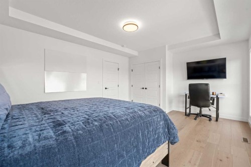 389 Crimson Ridge Place Nw, Calgary, AB - Indoor Photo Showing Bedroom