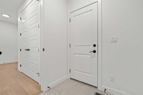 389 Crimson Ridge Place Nw, Calgary, AB - Indoor Photo Showing Other Room