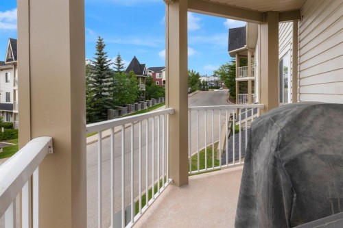7201-70 Panamount Drive Nw, Calgary, AB - Outdoor With Exterior