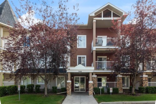 7201-70 Panamount Drive Nw, Calgary, AB - Outdoor With Facade