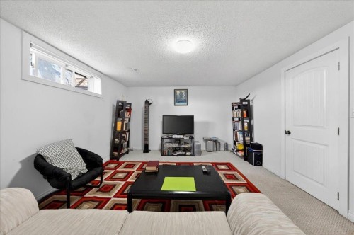 3620 28 Street Se, Calgary, AB - Indoor