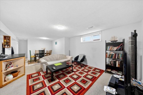 3620 28 Street Se, Calgary, AB - Indoor