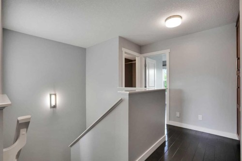 145 Marquis Common Se, Calgary, AB - Indoor Photo Showing Other Room