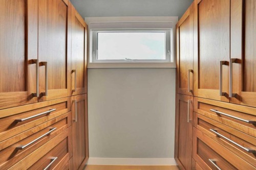 145 Marquis Common Se, Calgary, AB - Indoor Photo Showing Other Room