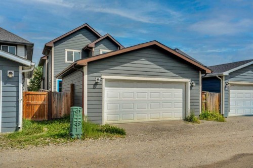 145 Marquis Common Se, Calgary, AB - Outdoor