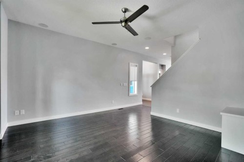 145 Marquis Common Se, Calgary, AB - Indoor Photo Showing Other Room