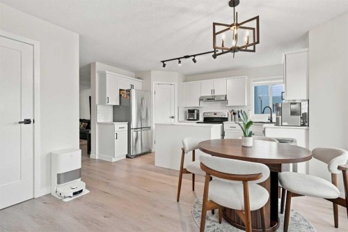 61 Mt Aberdeen Circle Se, Calgary, AB - Indoor Photo Showing Dining Room