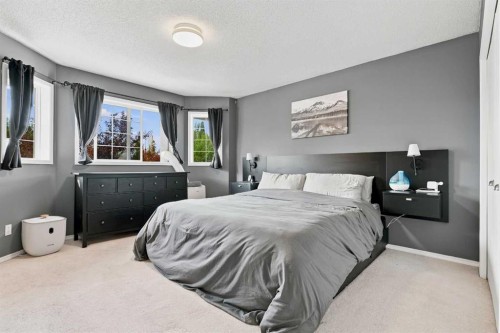 61 Mt Aberdeen Circle Se, Calgary, AB - Indoor Photo Showing Bedroom