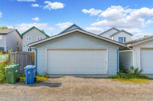 61 Mt Aberdeen Circle Se, Calgary, AB - Outdoor