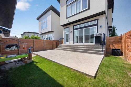 1704 26A Street Sw, Calgary, AB - Outdoor