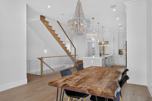 1704 26A Street Sw, Calgary, AB - Indoor Photo Showing Dining Room
