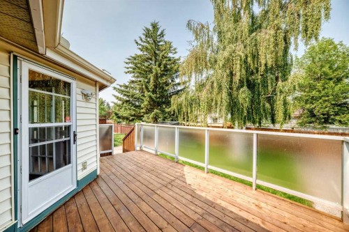 2509 Douglas Woods Link Se, Calgary, AB - Outdoor With Exterior