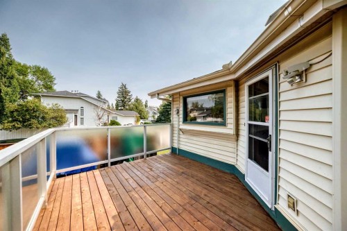 2509 Douglas Woods Link Se, Calgary, AB - Outdoor With Exterior