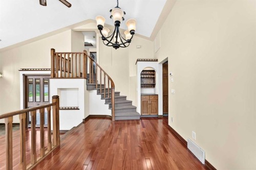 2509 Douglas Woods Link Se, Calgary, AB - Indoor Photo Showing Other Room