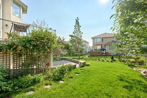 46 Hampstead Manor Nw, Calgary, AB - Outdoor