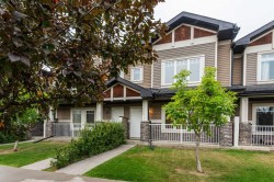 127 Prestwick Villas SE Calgary, AB T2Z 3S4