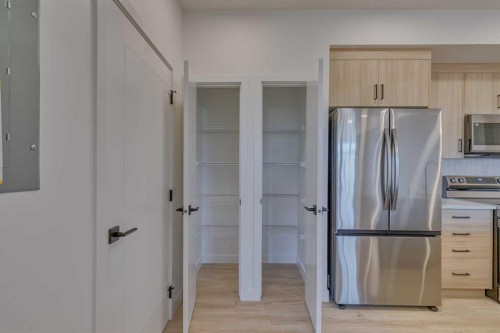 51-10 Sage Meadows Landing Nw, Calgary, AB - Indoor Photo Showing Kitchen