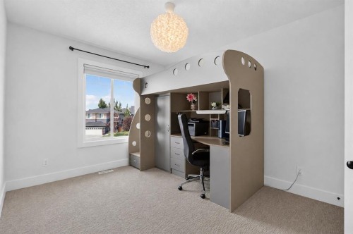 108 Kinniburgh Close, Chestermere, AB - Indoor
