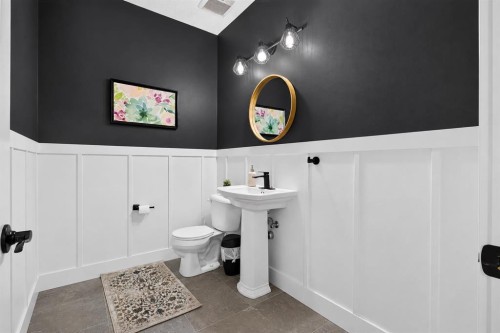108 Kinniburgh Close, Chestermere, AB - Indoor Photo Showing Bathroom