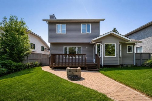 136 Harvest Hills Drive Ne, Calgary, AB - Outdoor