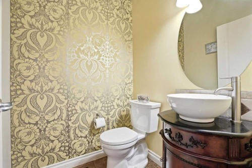 133 Aspen Stone Road Sw, Calgary, AB - Indoor Photo Showing Bathroom