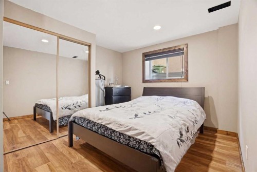 133 Aspen Stone Road Sw, Calgary, AB - Indoor Photo Showing Bedroom