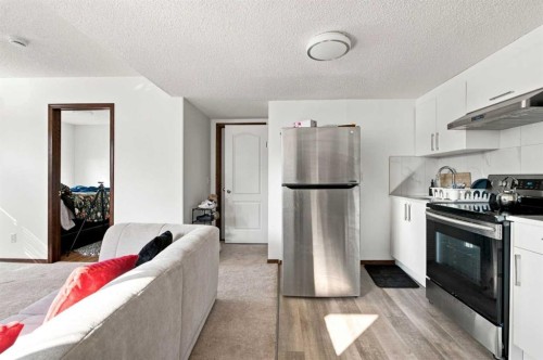 279 Coral Springs Circle Ne, Calgary, AB - Indoor Photo Showing Kitchen With Stainless Steel Kitchen