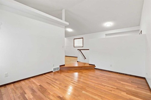 279 Coral Springs Circle Ne, Calgary, AB - Indoor Photo Showing Other Room