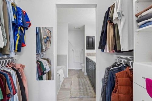 159 Belmont Terrace Sw, Calgary, AB - Indoor With Storage
