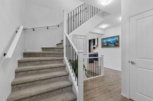 159 Belmont Terrace Sw, Calgary, AB - Indoor Photo Showing Other Room