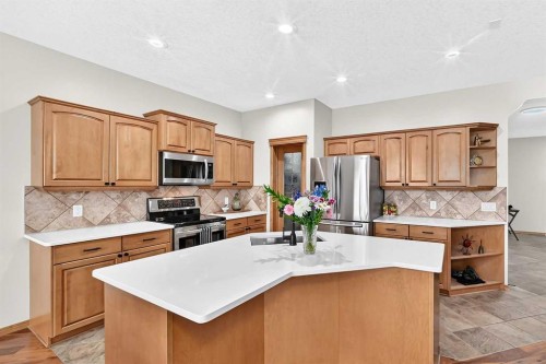 145 Panamount Place Nw, Calgary, AB - Indoor Photo Showing Kitchen