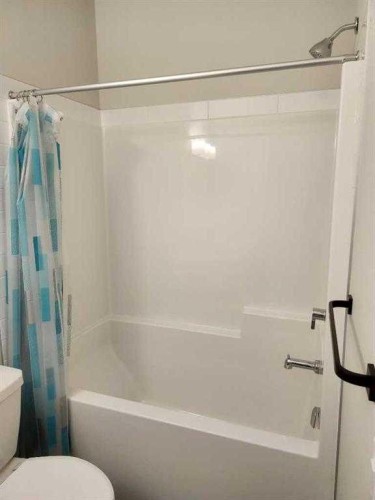 24 Silverton Glen Green Sw, Calgary, AB 