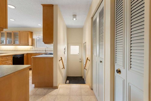 243 Radcliffe Place Se, Calgary, AB - Indoor Photo Showing Other Room
