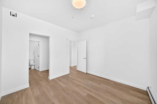 3101-8500 19 Avenue Se, Calgary, AB - Indoor Photo Showing Other Room