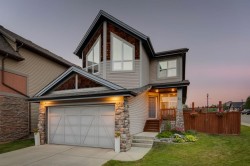 70 Cortina Way SW Calgary, AB T3H 0L7