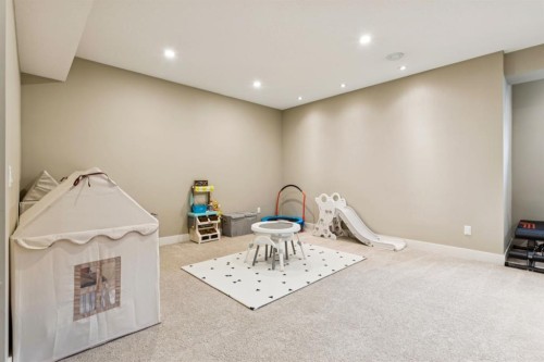 70 Cortina Way Sw, Calgary, AB - Indoor