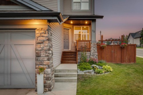 70 Cortina Way Sw, Calgary, AB - Outdoor
