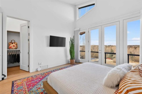 3936 1A Street Sw, Calgary, AB - Indoor Photo Showing Bedroom