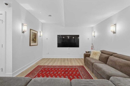 3936 1A Street Sw, Calgary, AB - Indoor Photo Showing Living Room