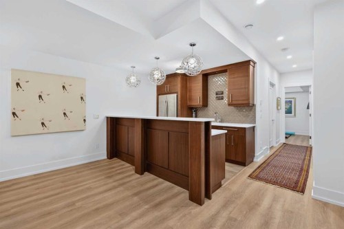 3936 1A Street Sw, Calgary, AB - Indoor Photo Showing Kitchen