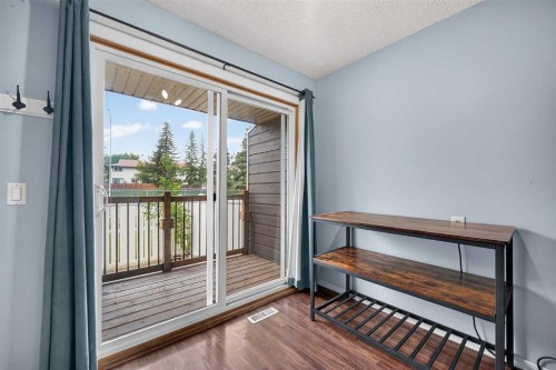 12-14736 Deerfield Drive Se, Calgary, AB -  With Exterior