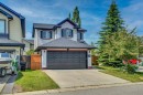 191 Cranwell Crescent Se, Calgary, AB  - Outdoor With Facade 