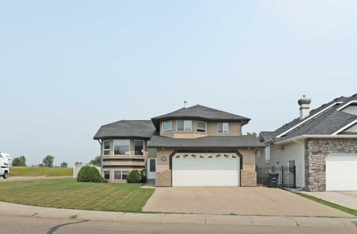 372 Lake Stafford Drive EAST Brooks, AB T1R 1P8